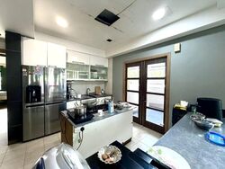 Bedok Road (D16), Terrace #557572331